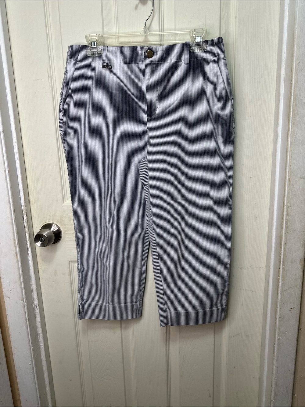 Ralph Lauren Active Women's Sz 8 Blue White Striped Seersucker Capri Pant #598